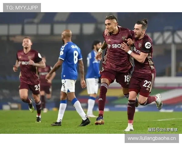 帕利尼亚对位阿森纳中场的对抗能力分析