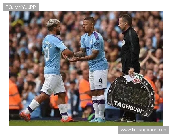 哈兰德是否限制曼城体系 战术适配性深度解析 哈兰德是否限制曼城体系 战术适配性深度解析