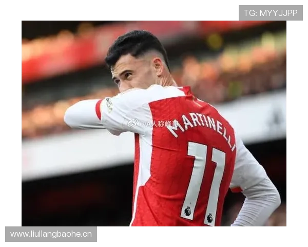 特罗萨德对阵曼城的关键表现解析：强队属性如何体现