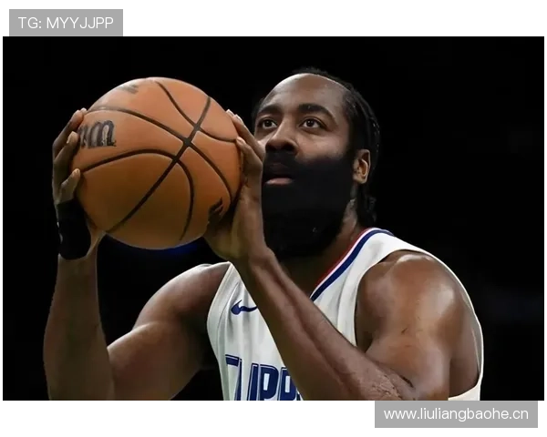 哈登家的狗吃的都比我一个月工资多