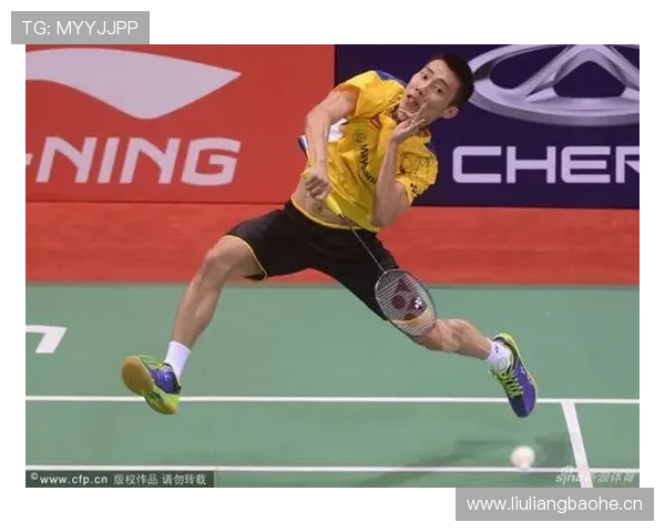 李宗伟退役后天天五点起床练球，老婆说他连做梦都在杀球